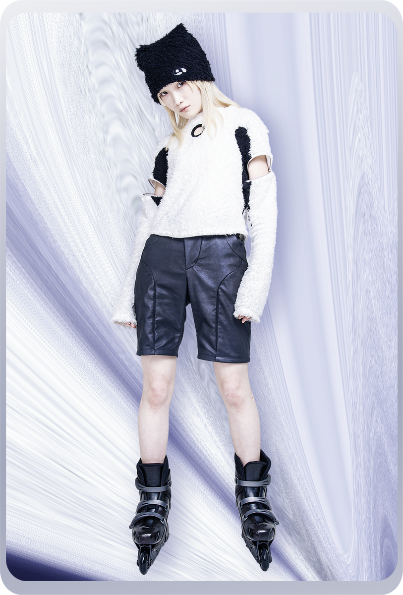 chloma トランスフォームロングパイルトップス y2k ﾄﾗﾝｽﾌｫｰﾑ ﾛﾝｸﾞﾊﾟｲﾙﾄｯﾌﾟｽ / ﾌﾞﾗｯｸ×ﾎﾜｲﾄ – chloma - official web